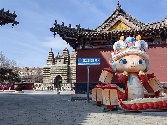 五塔0.jpg